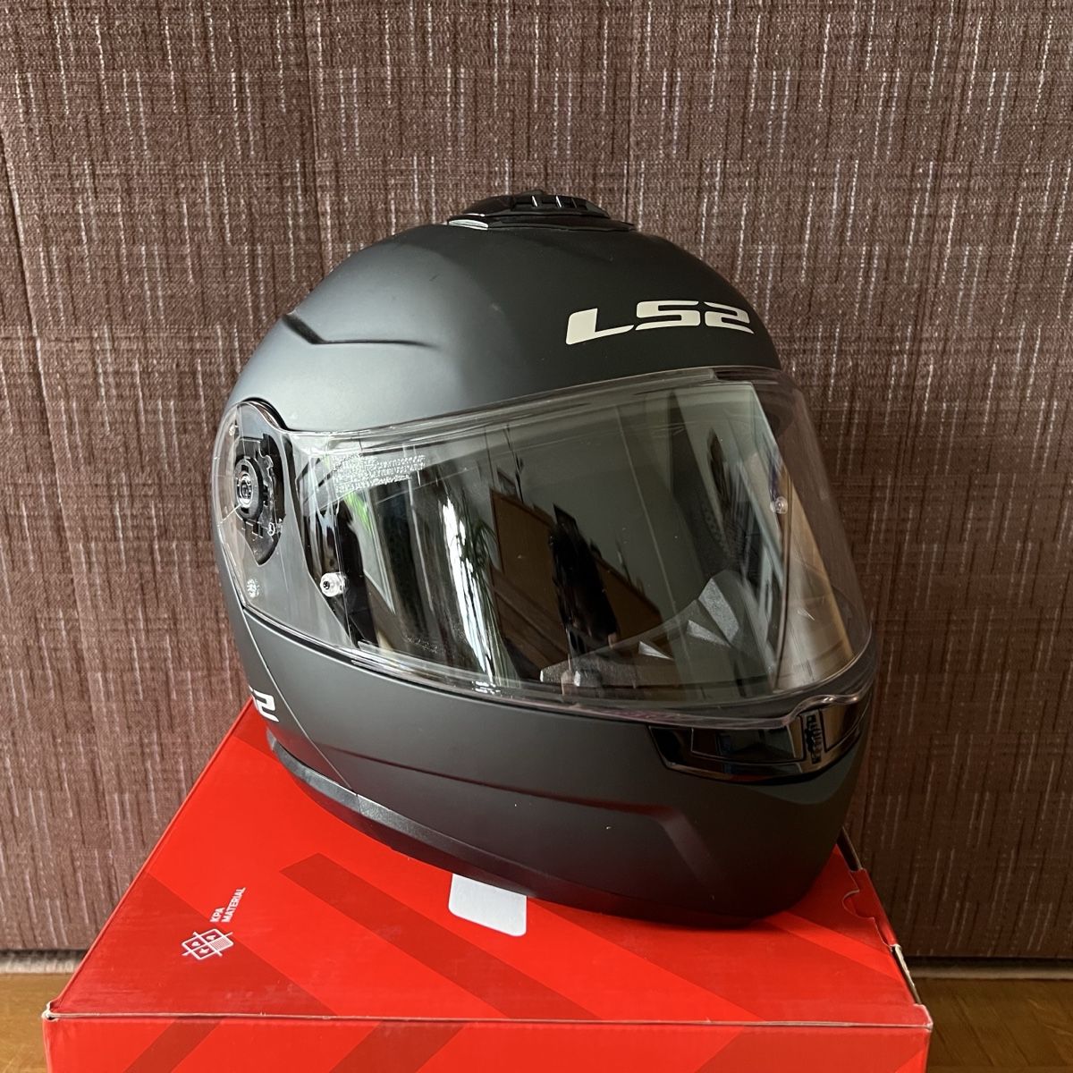 Caschi & visiere: LS2 Strobe II Motorradhelm schwarz Grösse S neuwertig – Nuovo (secondo la descrizione) da Oberrieden venduto da daniel_shnshn