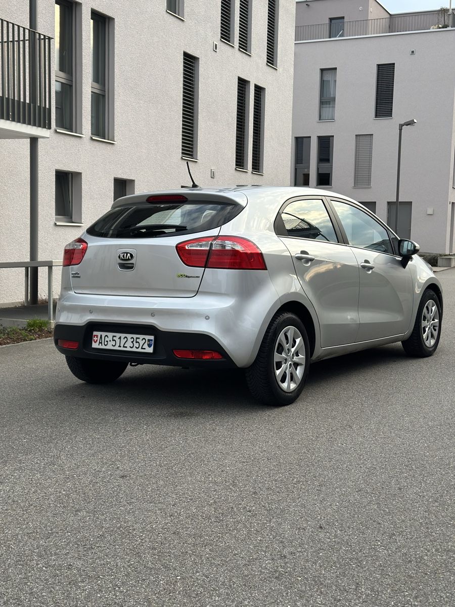 Kia Automobili: KIA RIO IV 1.4 MFK 20.03.2026 – Usato da Spreitenbach venduto da tra_d9dn 3