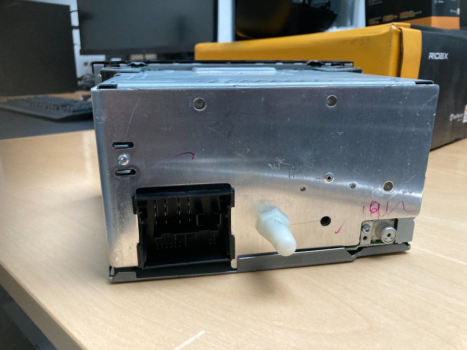 Radio: Ford 6000 CD Autoradio - Ford Transit – Usato da Cham venduto da WB2223 3