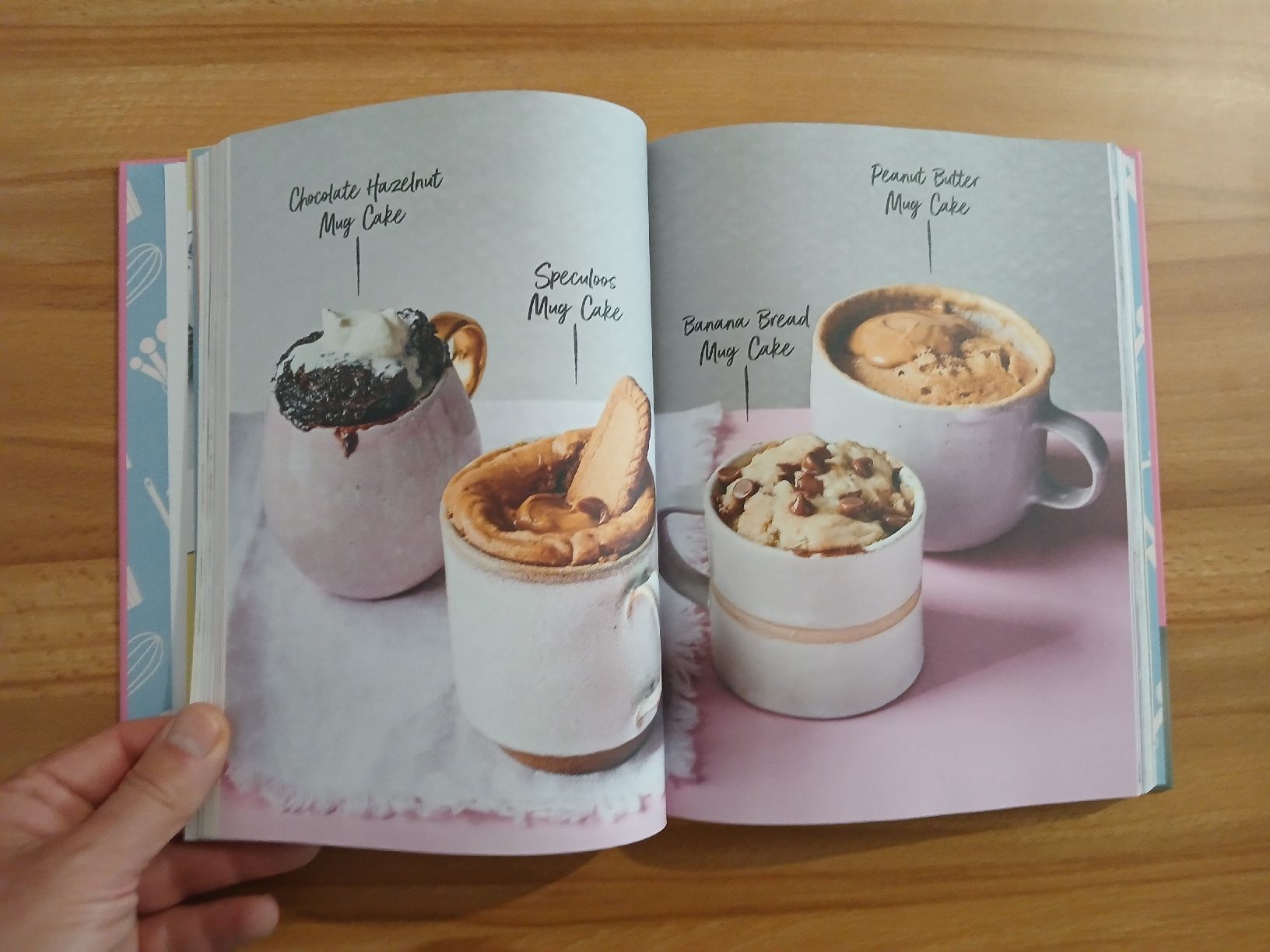 Libri: Livre de recettes Fitwaffle's Baking It Easy – Usato da Le Sentier venduto da arc_2thy 3