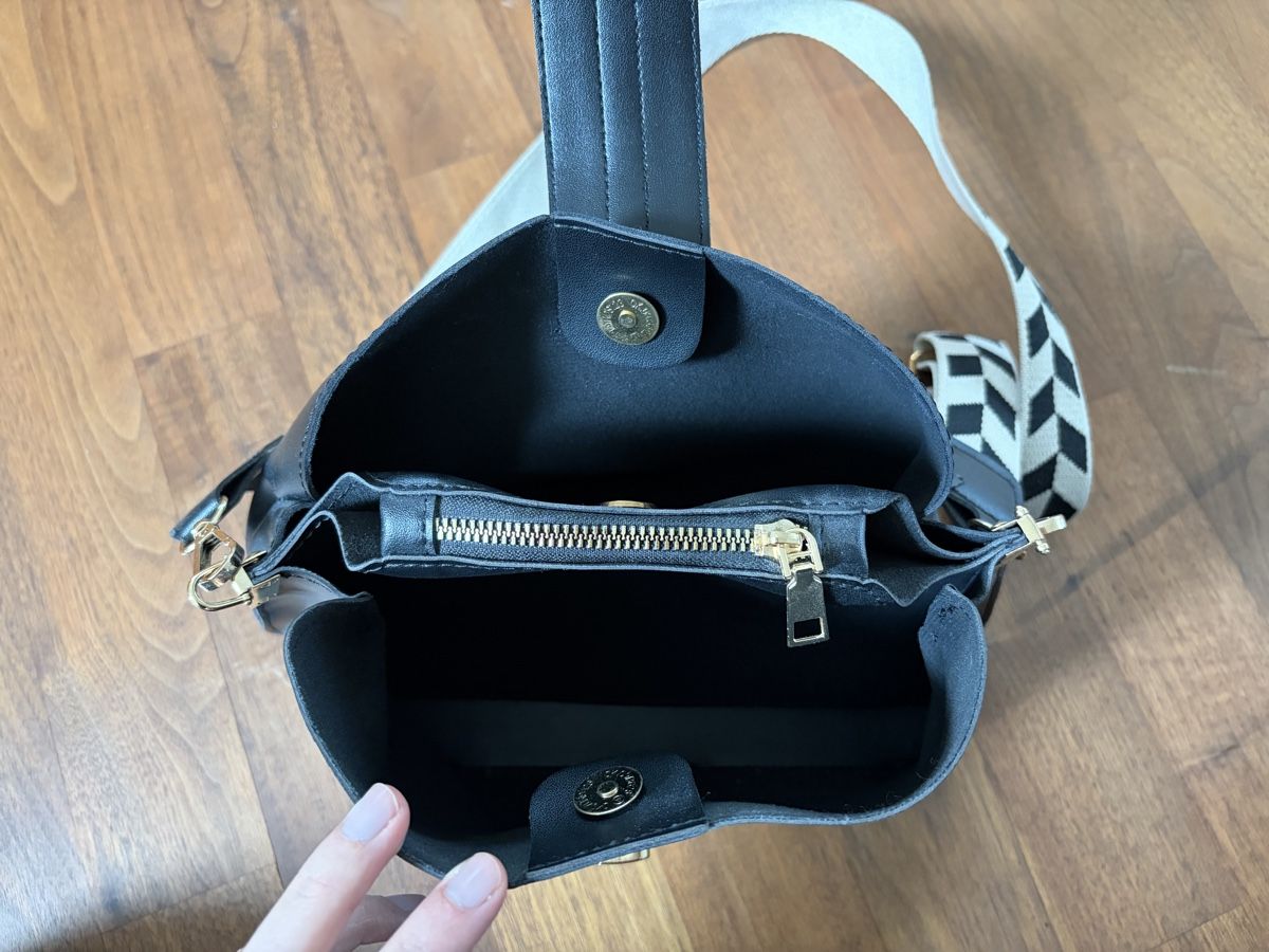 Borse da donna: Schwarze Tasche (vegan) – Usato da Liebefeld venduto da ant_5t89 1