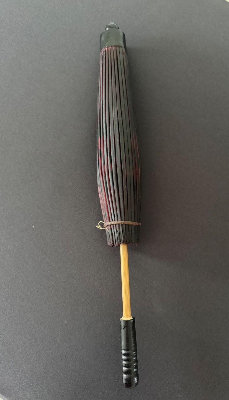 Parapluies: BURMESISCHER SCHIRM - FABRIKNEU – Neuf avec emballage d'origine à Honau par sainj 4