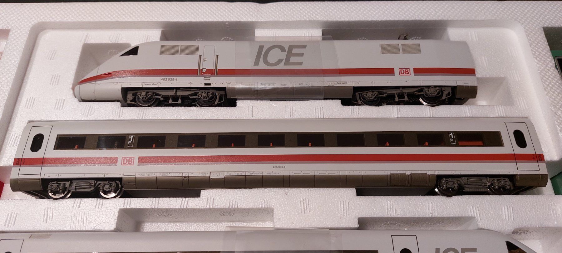 Fleischmann Modellini di ferrovie: Fleischmann 6381 K - ICE 2 Startset - InterCityExpress DB – Nuovo (secondo la descrizione) da Rotkreuz venduto da MOBAHN-1zu87 2
