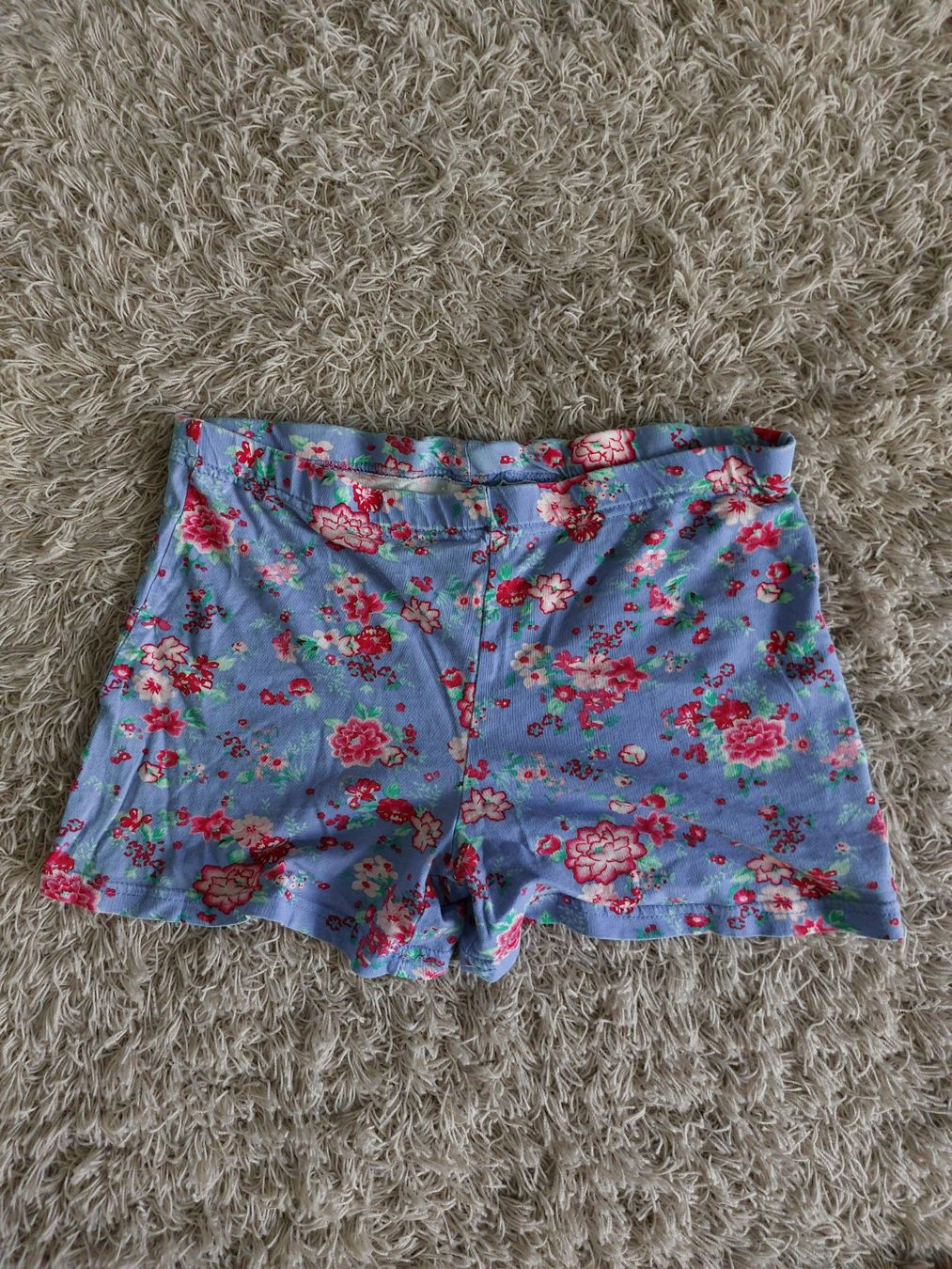 Pyjamas: Pyjamahose Blumenmuster Gr. 158/164 – D'occasion à Neftenbach par lor_7thq