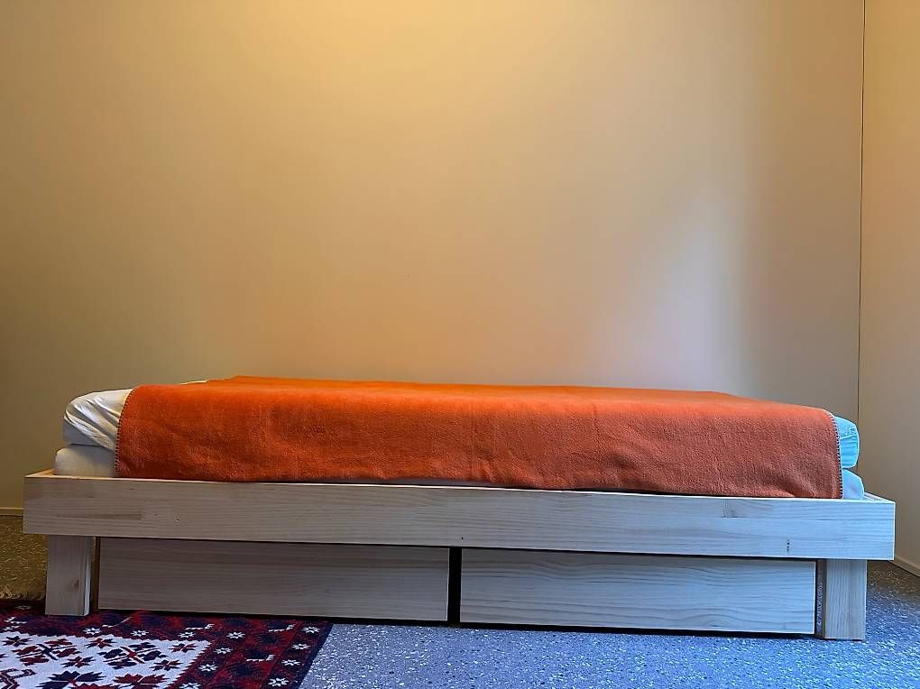 Letti: Sofa bed with storage / Schlafsofa / Bett – Usato da Zürich venduto da soc_kl9g 1