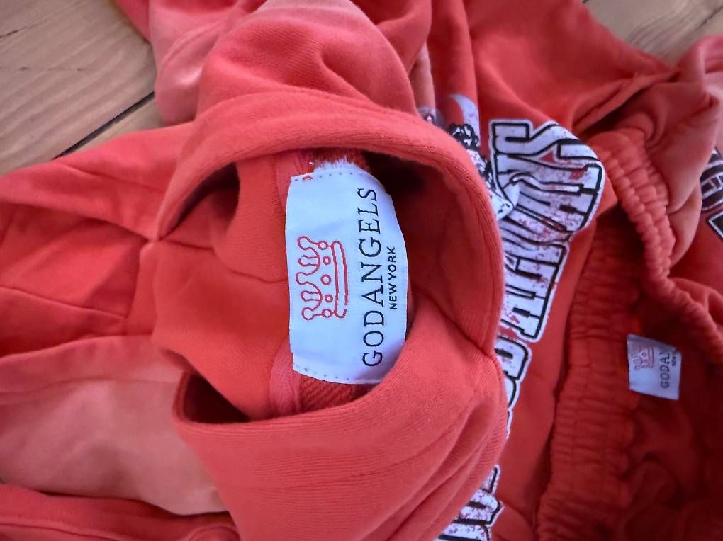 Anzüge, Sport- & Funktionsanzüge: Flared Tracksuit – Gebraucht aus Safnern von Avalona_07 3