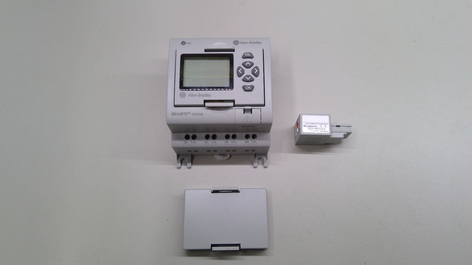 Componenti elettronici: Allen-Bradley Micro 810 SPS – Nuovo (secondo la descrizione) da Jenaz venduto da Speedy350