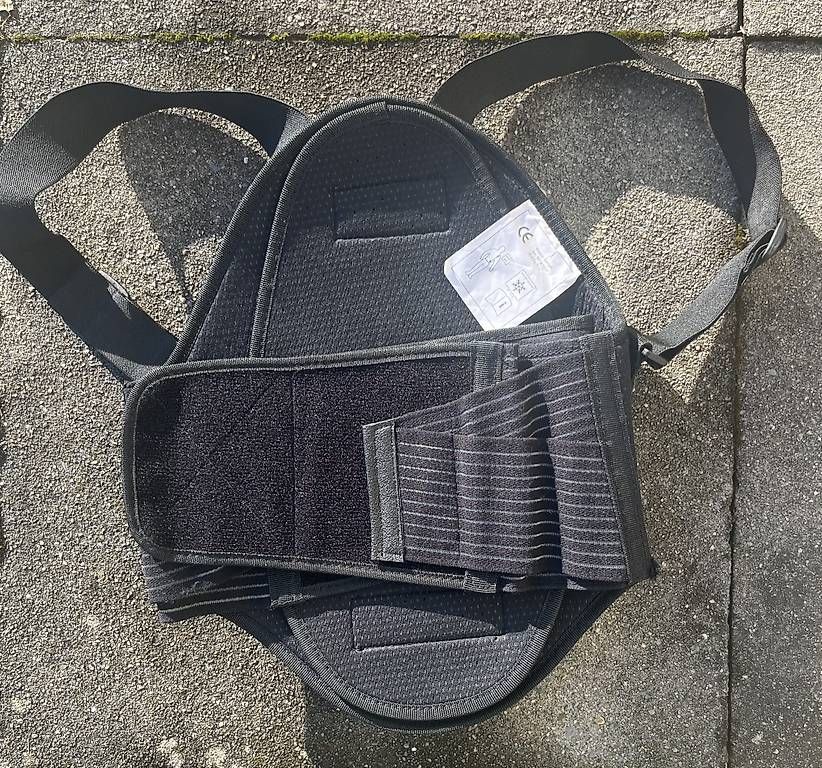 Schutz & Schoner: Neu: Kinder Freestyle Rückenpanzer – Gebraucht aus Zürich von kangi25 2