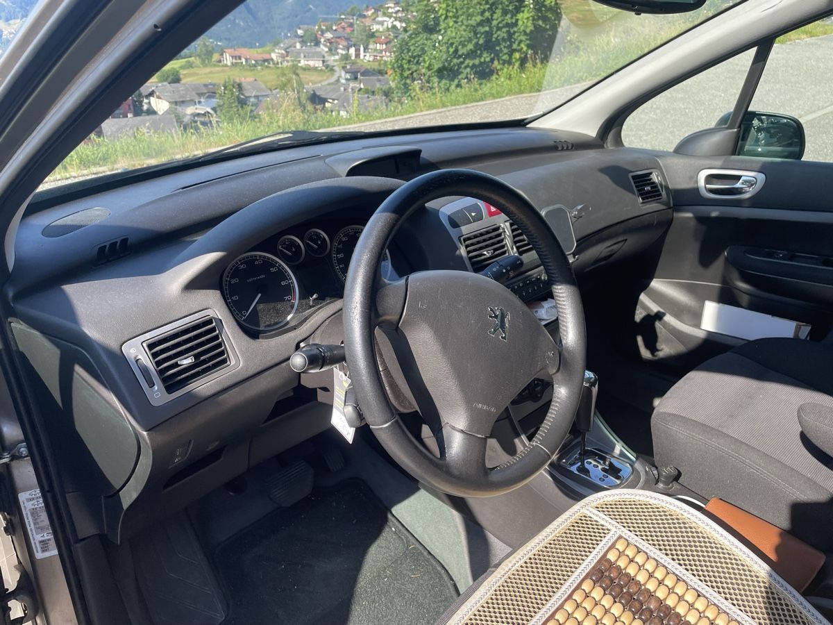 Autos: Peugeot 307 – Gebraucht aus Emmetten von Ciopy 4
