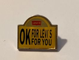 1 Pin Levi's - ok for you
