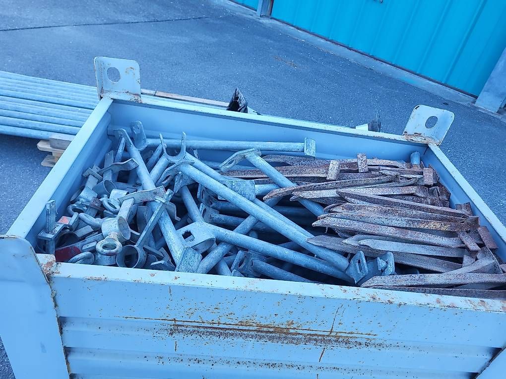 Ponteggi: Schnurgerüst  – Usato da Igis venduto da Marlu0398 1