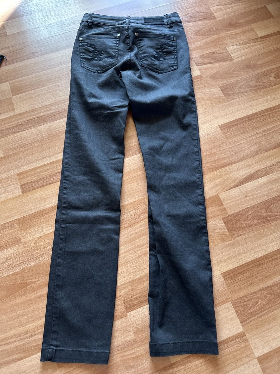 Pantaloni: Fransa Jeans Gr. 28 einf. Bundweite ca. 35 cm – Usato da St. Gallen venduto da mai_zpt7 2