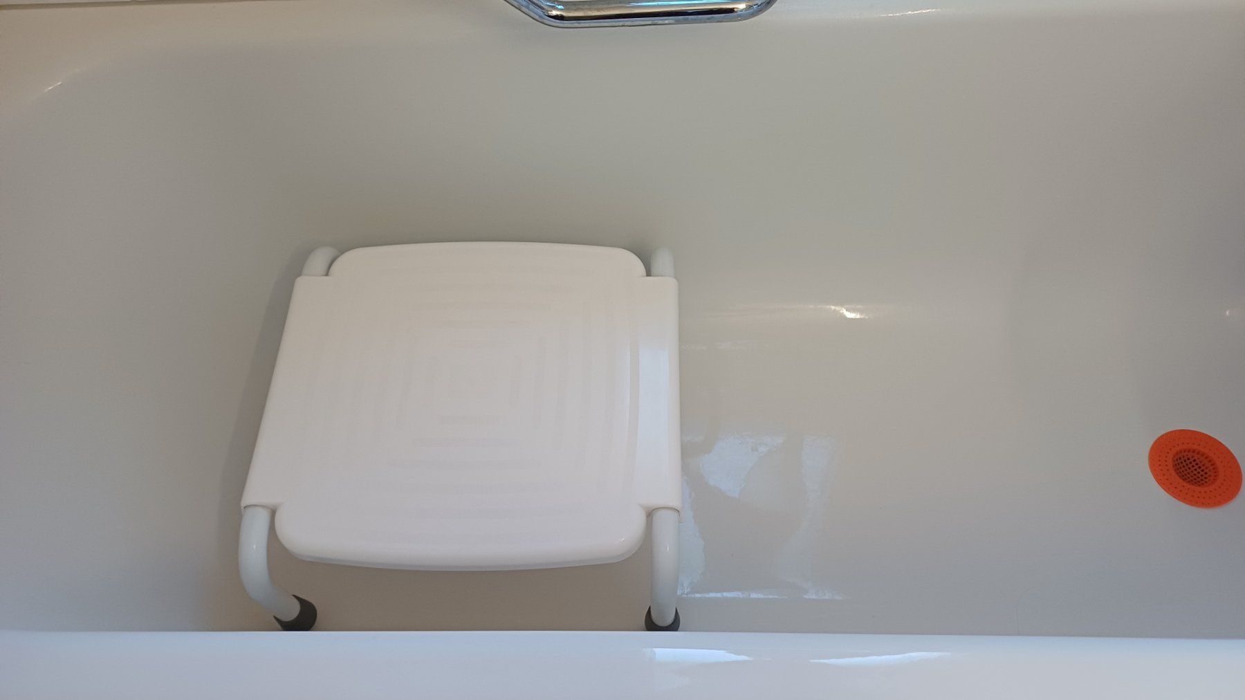Hocker: Badewannensitz, Trittstufe Badewanne – Gebraucht aus Uster von ilooma 5