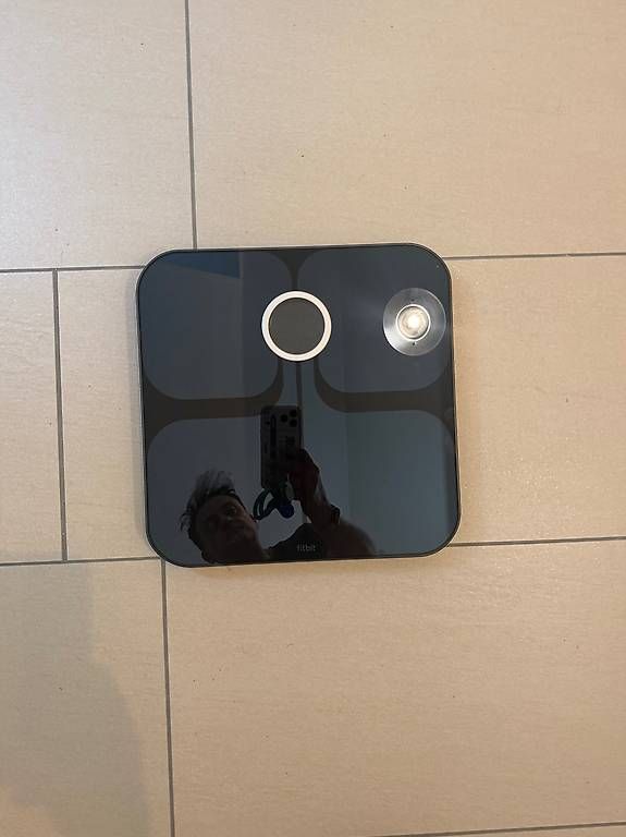 Accessori da laboratorio: Fitbit Aria 2 WLAN Smart Waage Körperanalyse – Usato da Winkel venduto da Sergiom 1