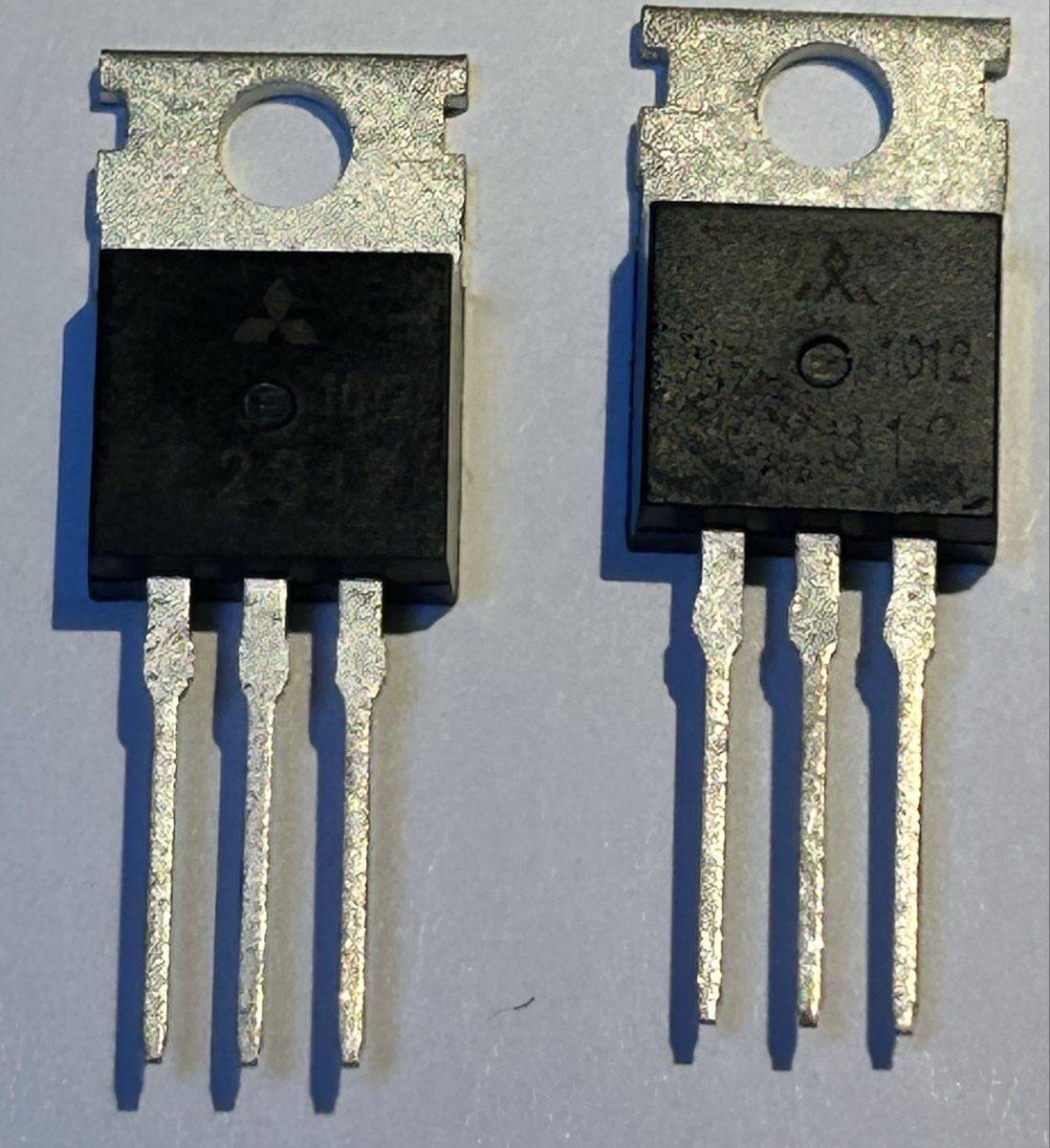 Elektronikbauteile: Transistor RF 2SC2312 2 pezzi  – Neu (gemäss Beschreibung) aus S.Antonino von hb9cxz 1