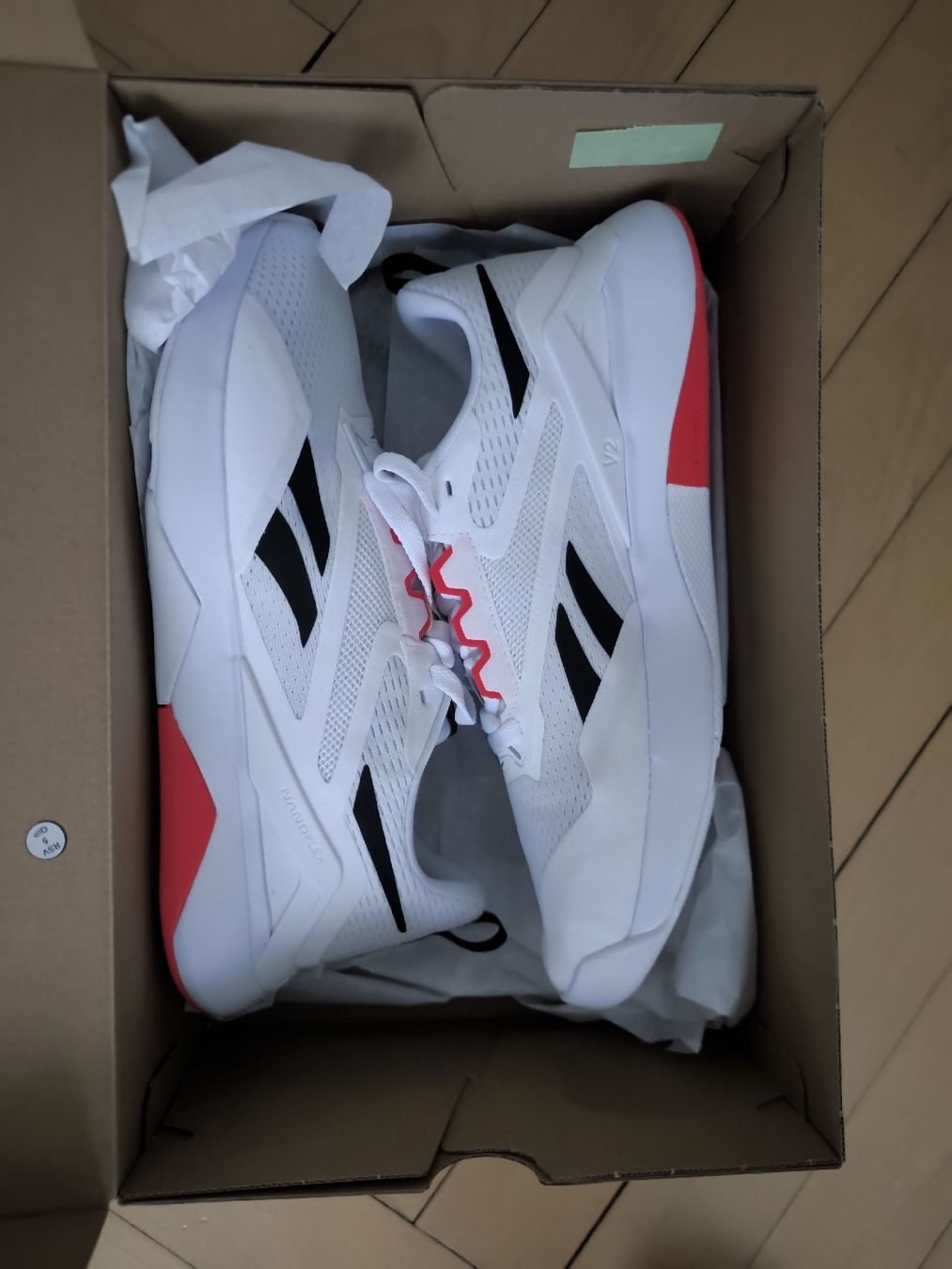 Reebok Scarpe da uomo: Reebok Nanoflex tr 2 size 45 – Nuovo (secondo la descrizione) da Zürich venduto da aysyx