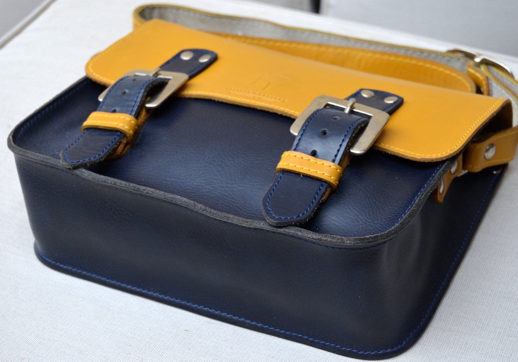 Borse: Leather Workshop London Tasche / sac – Usato da Collonges venduto da arashee 5