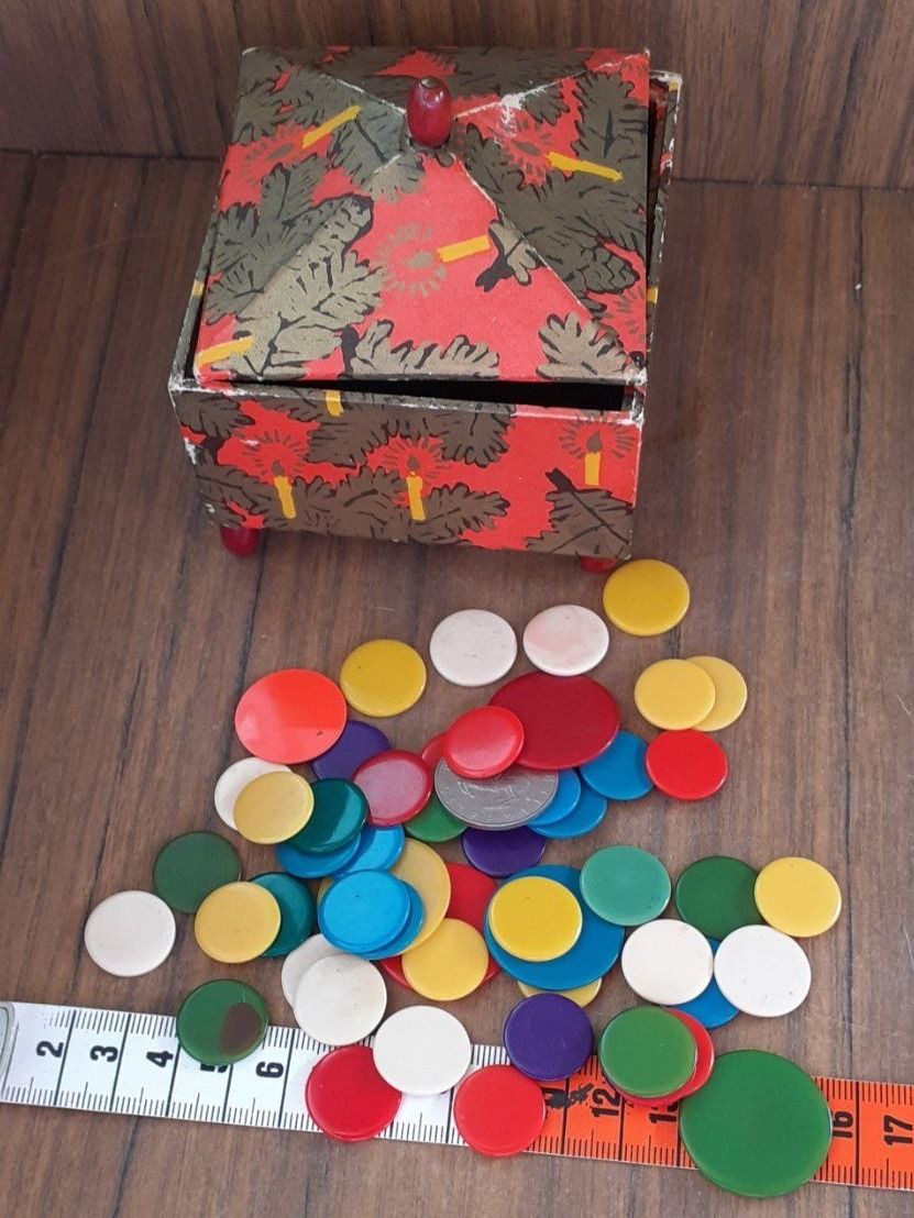 Spiele: Spielsteine Vintage mit Schachtel – Gebraucht aus Mörschwil von lindaswunderkiste 3