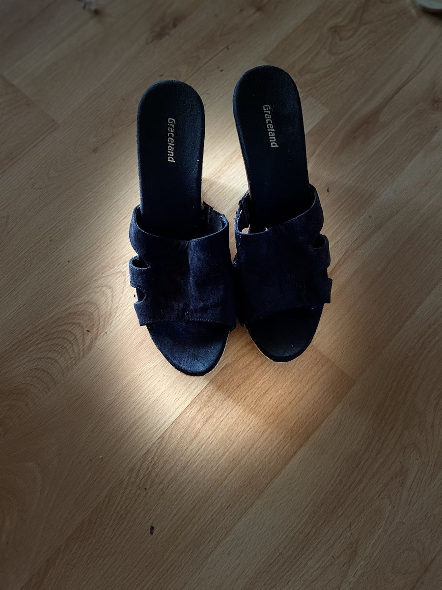 Scarpe da donna: Sandalen / Pums – Nuovo (secondo la descrizione) da Steckborn venduto da Amandabraun96 1
