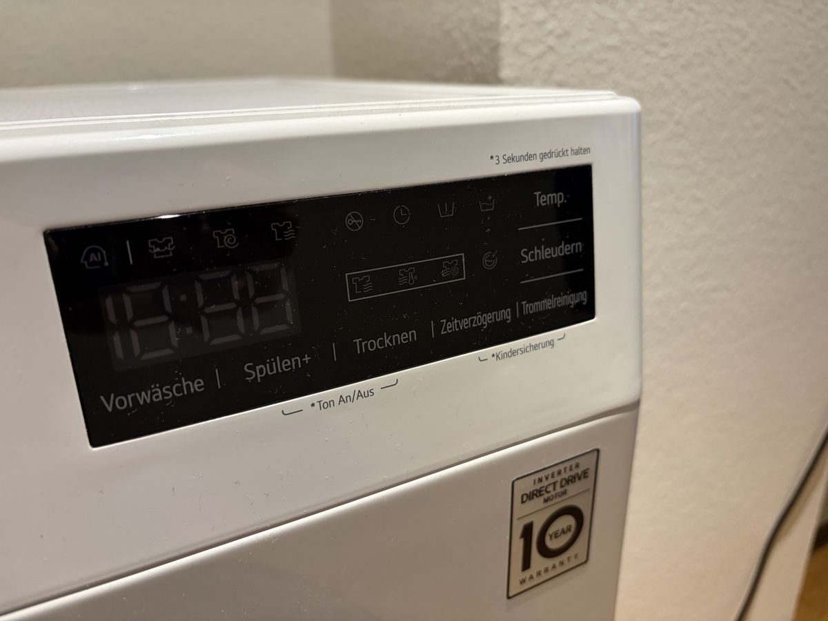 LG Lavatrici: Waschmaschine mit integriertem Trockner/Waschtrockner – Usato da Bubendorf venduto da SunnyMJ 3