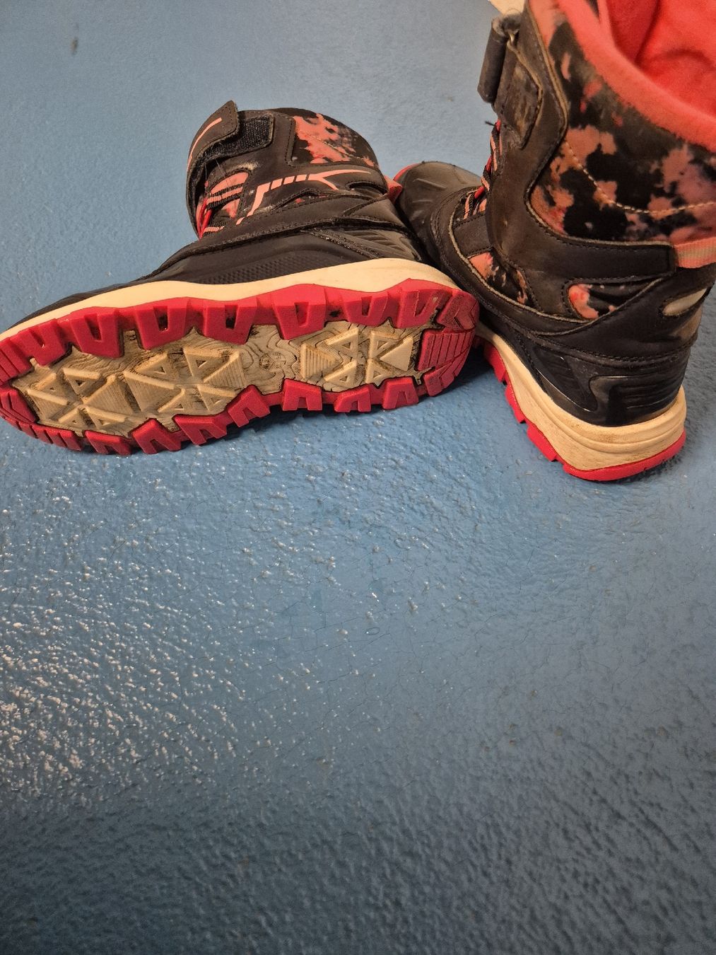 Scarpe per ragazzi: winterschuhe Gr 35 – Usato da Studen Be venduto da SIGISPIEL 1