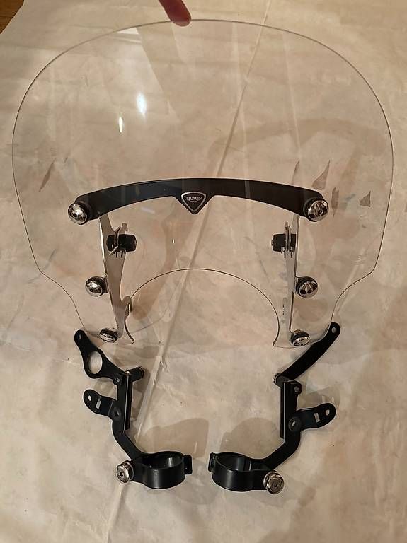 Triumph Tutti i ricambio per moto: TRIUMPH Windschild (Windschutzscheibe) – Usato da Olten venduto da r.borer 3
