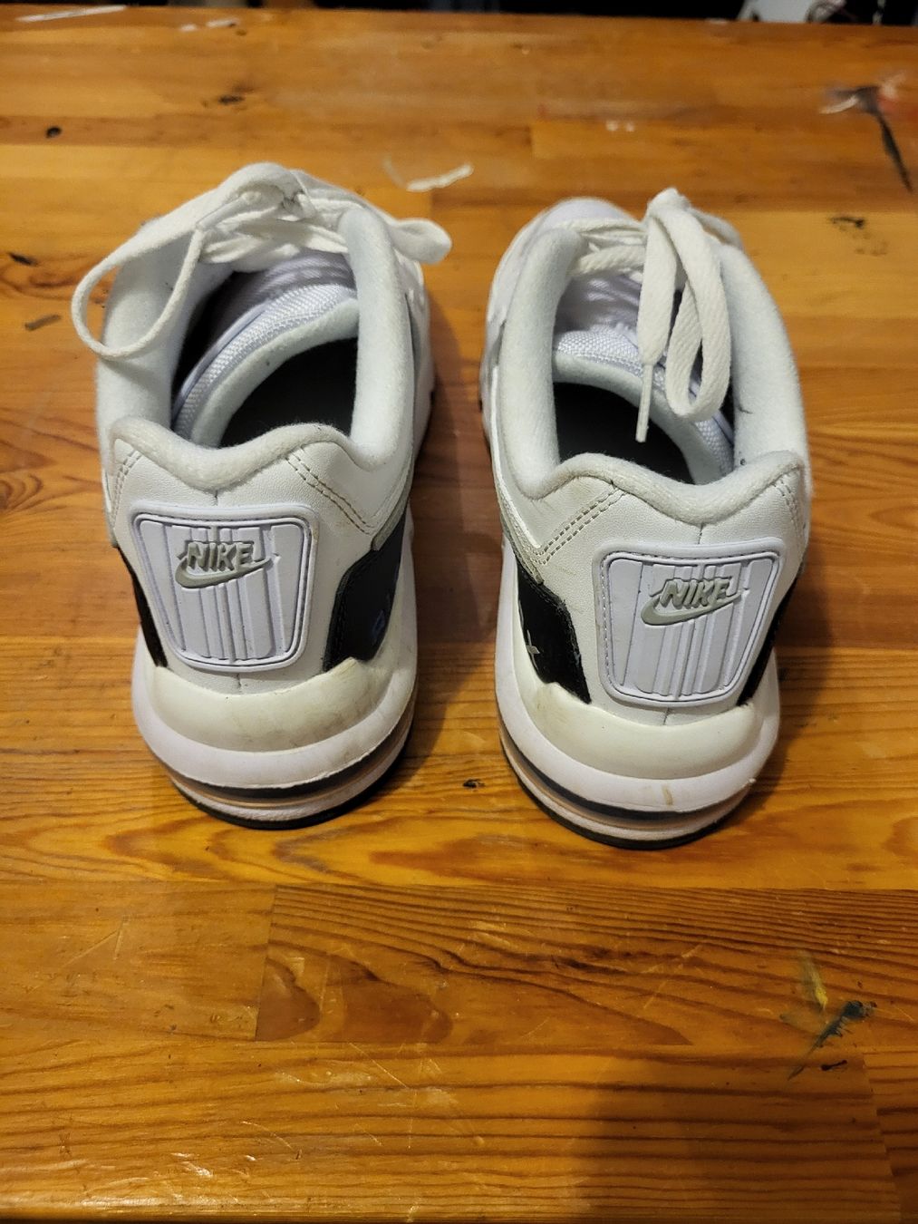 Nike Scarpe da uomo: Nike Air Max Command Gr.42.5 – Usato da Würenlingen venduto da Brotaufstrich 1