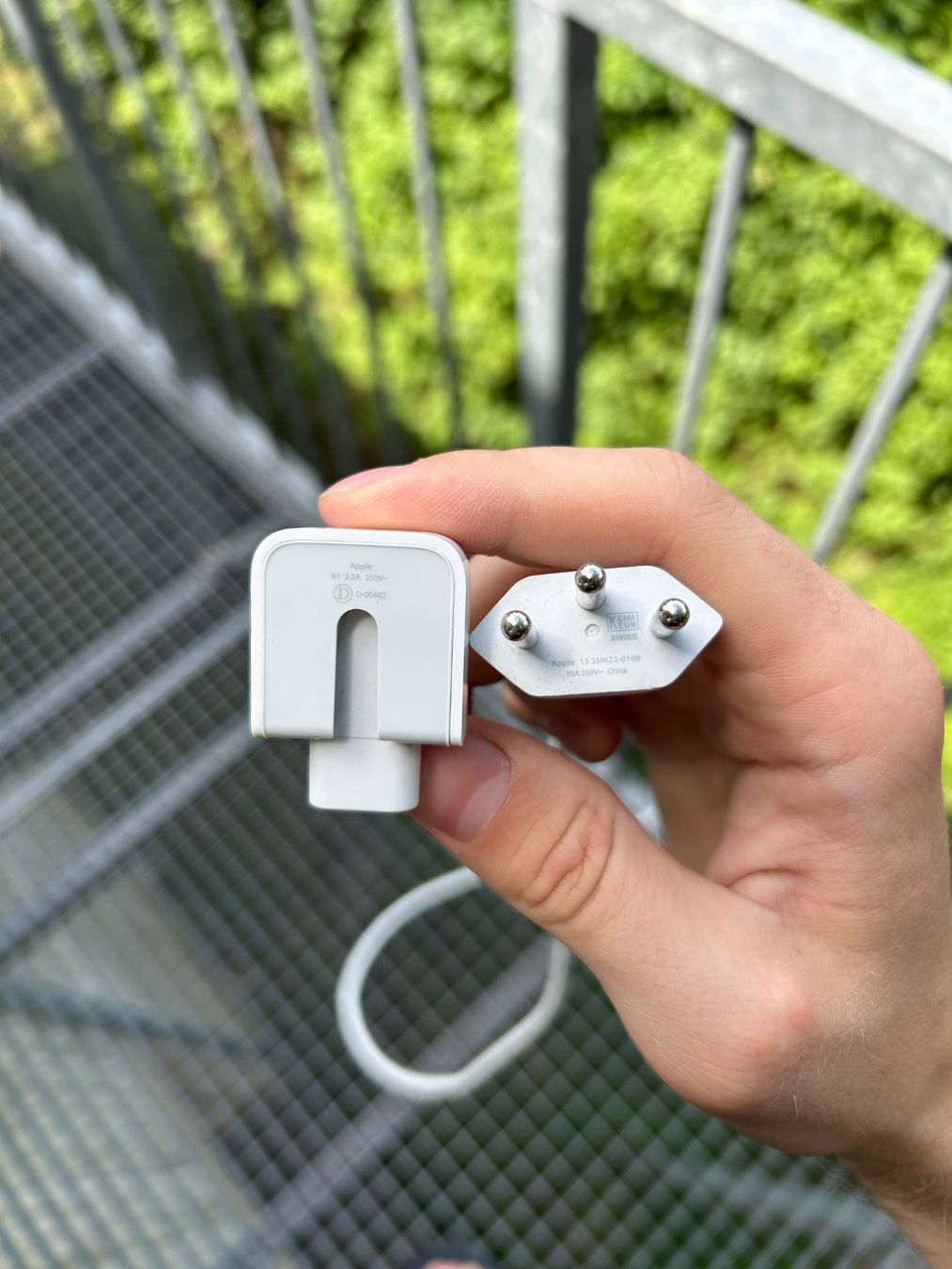 Apple Unità & Adattatore: Original Apple Netzteil Adapter mit Verlängerungskabel – Usato da Zürich venduto da mozii 1