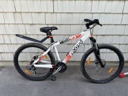 Mountainbike Scott Voltage weiss rot guter Zustand