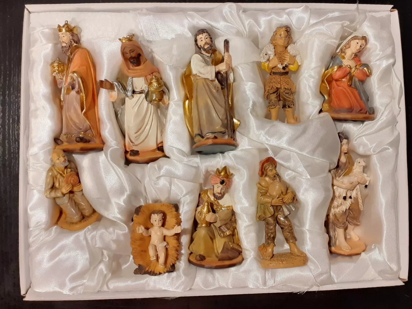 Figuren: Krippenfiguren mit Stall – Gebraucht aus Volketswil von greifensee11511 3