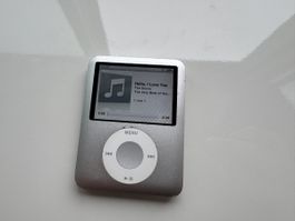 Akku neu! iPod Nano 3G Generation mit 4GB Silber