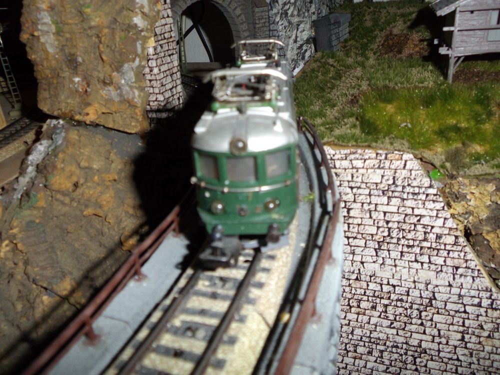Märklin Trains électriques: märklin SBB Re 4/4 I – D'occasion à Schaffhausen par Oetfel 2