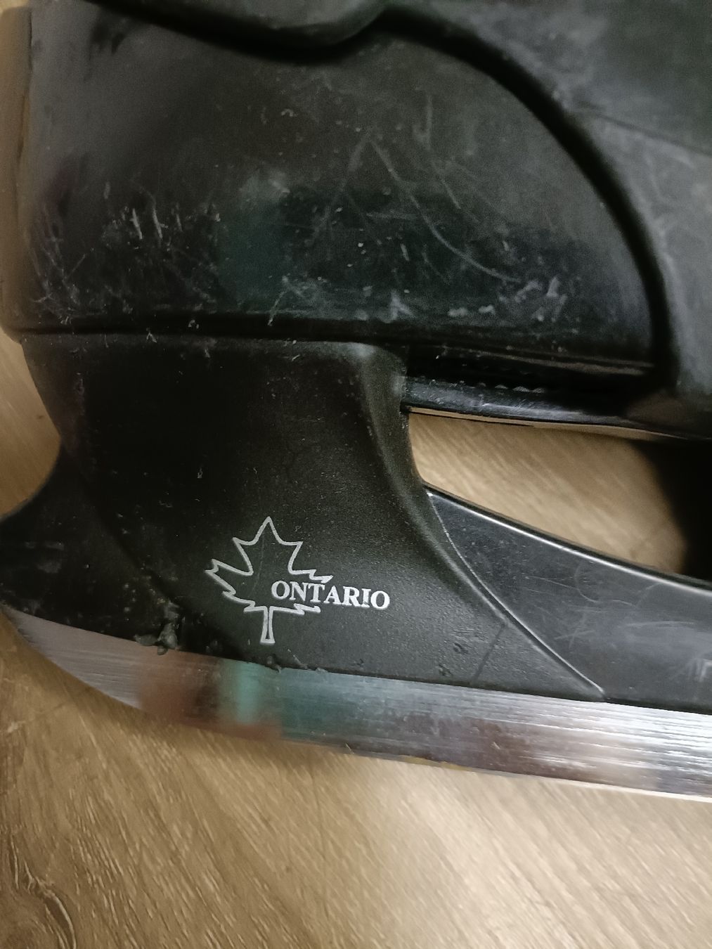 Pattini da ghiaccio: Schlittschuhe Orterio Gr. 29-32 – Usato da Obfelden venduto da xcorinax 2