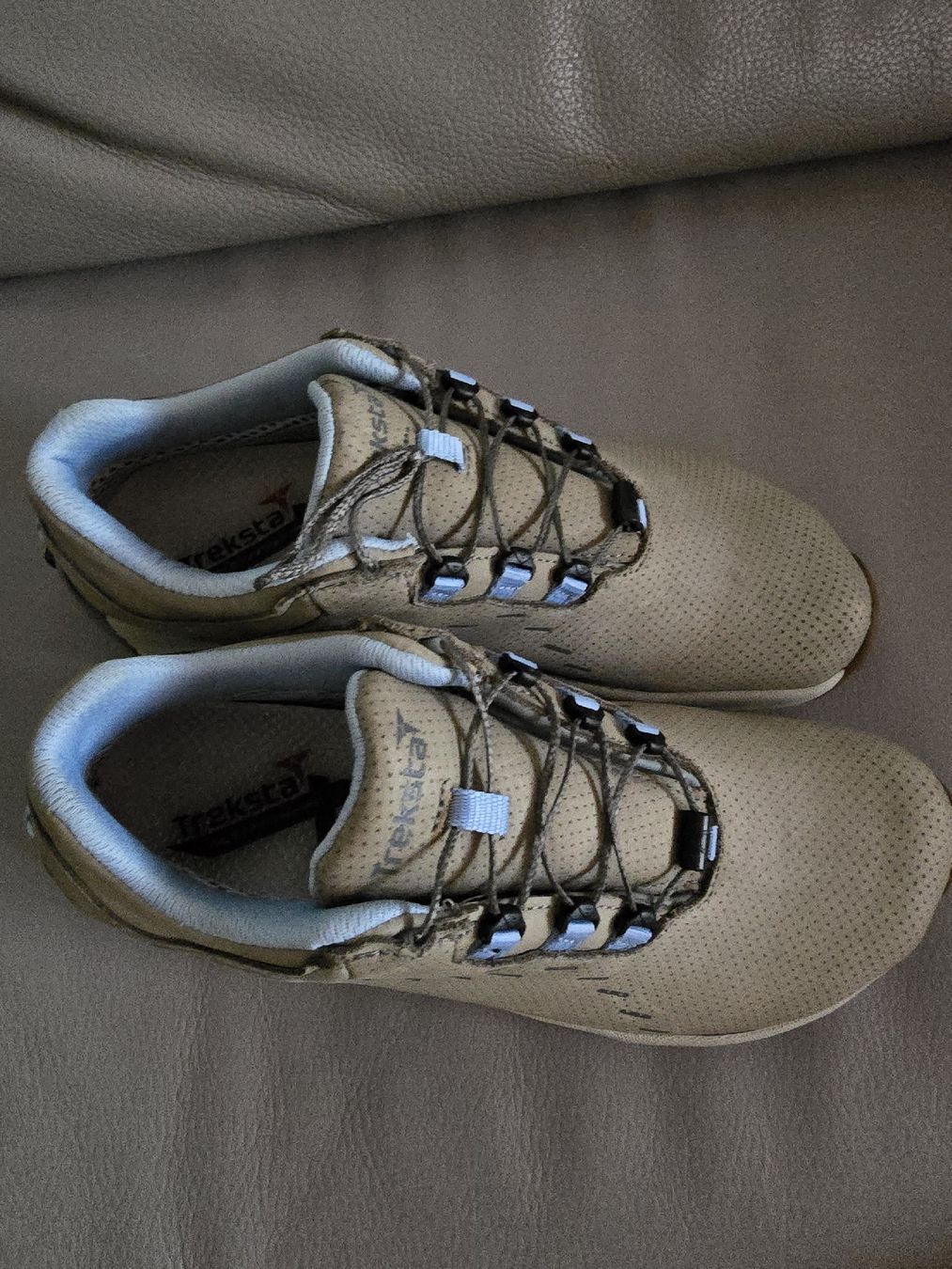 Scarpe da donna: Wanderschuhe – Usato da Schlieren venduto da all_bww8