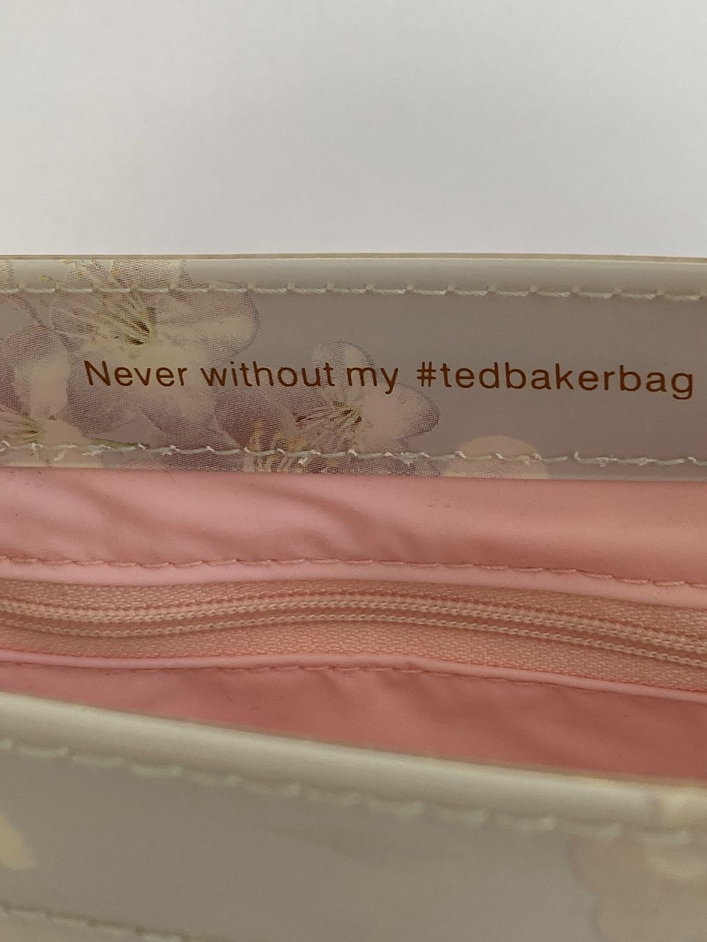 Ted Baker Borse da donna: TED BAKER London SERICON Bag – Usato da Zürich venduto da reg_fk9f 7