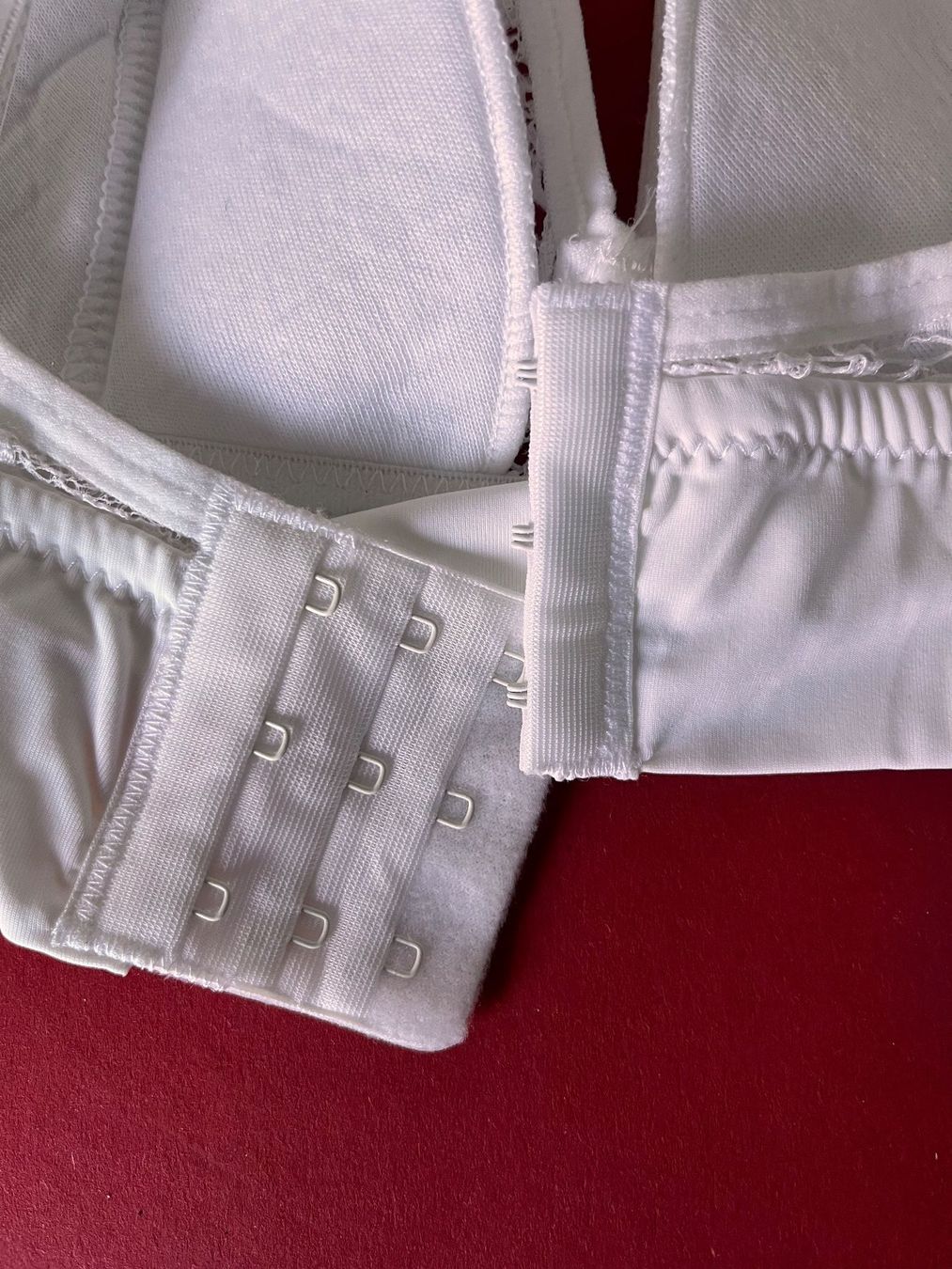 Sonstige Unterwäsche: Spitzen-Bralette, LPB, Grösse XL, Farbe Weiss – Neu und originalverpackt aus Rudolfstetten von gst_g7xl 4