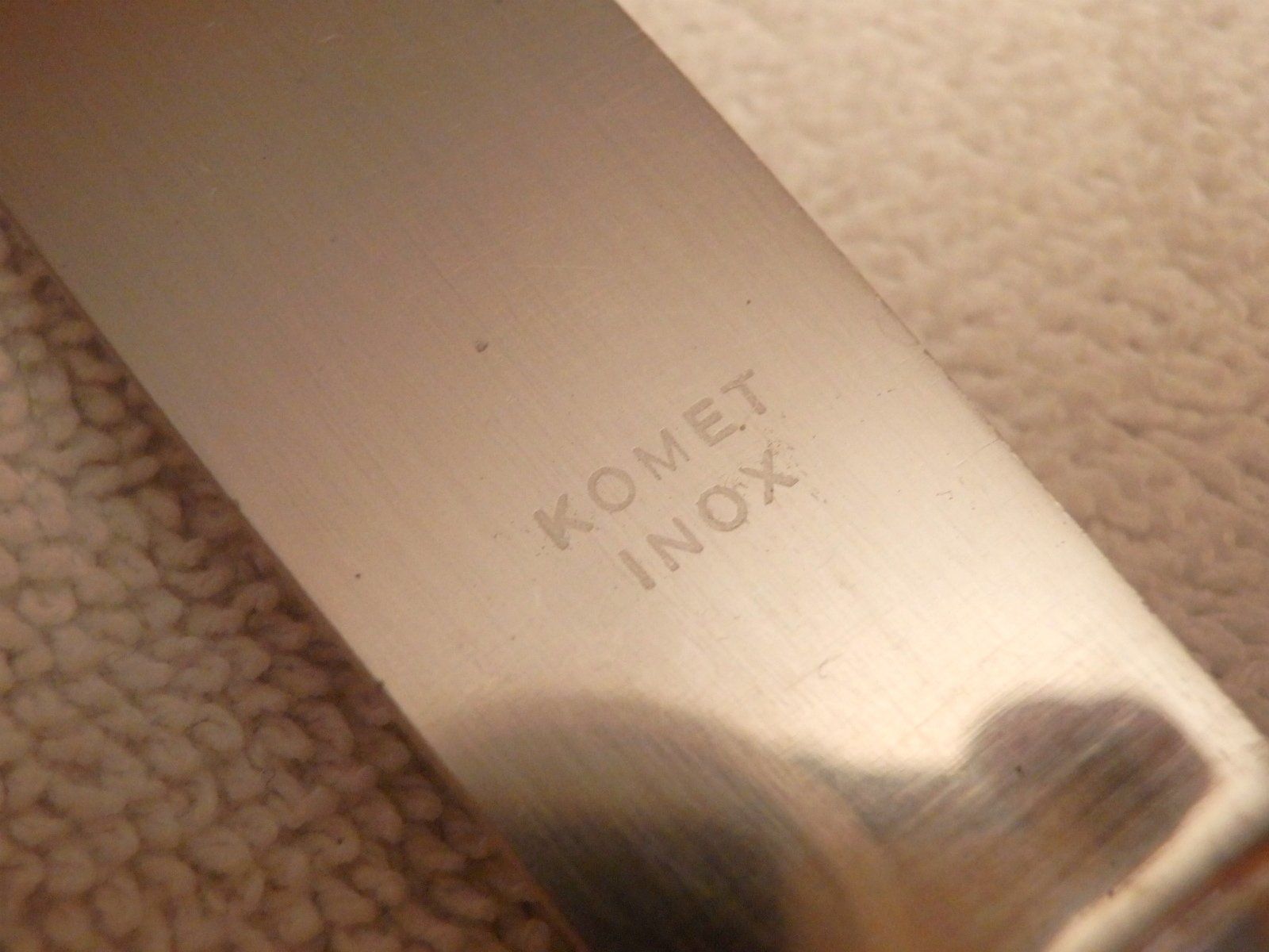Coltelli da cucina: 7 Menümesser, Komet-Inox, Griffe versilbert, 22.5cm lang – Usato da Ueberstorf venduto da dinbau 2