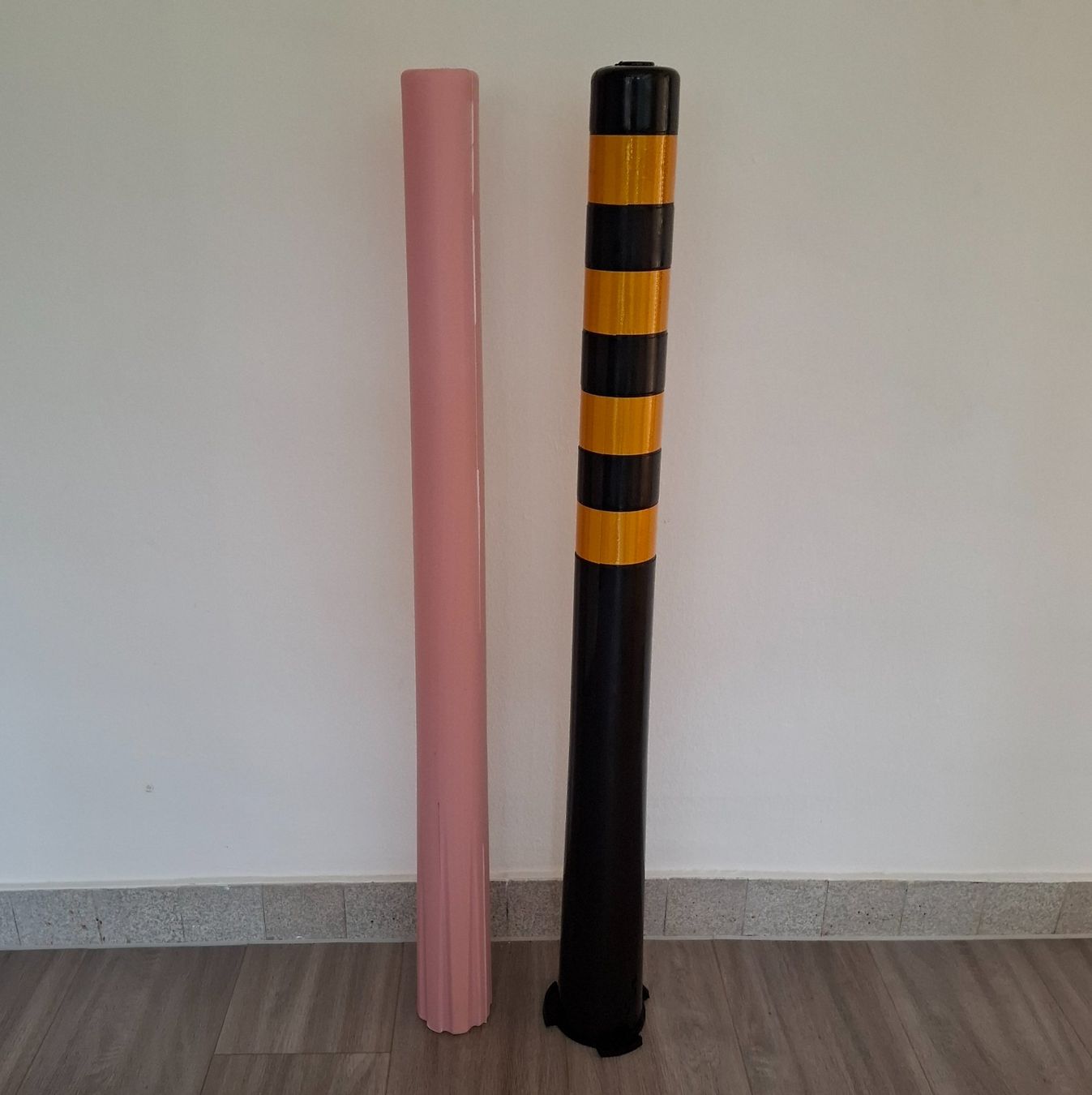 Recinzioni: Absperrpfosten Kunststoff - schwarz / gelb – Nuovo (secondo la descrizione) da Reinach BL venduto da HeTra20 3