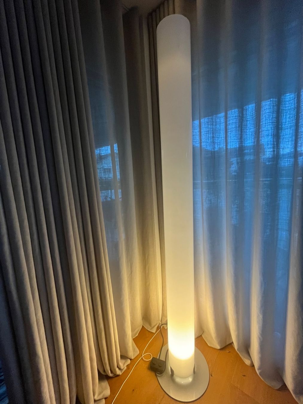 Flos Lampade: Stehleuchte Flos Stylos – Usato da Jona venduto da Carver09 1