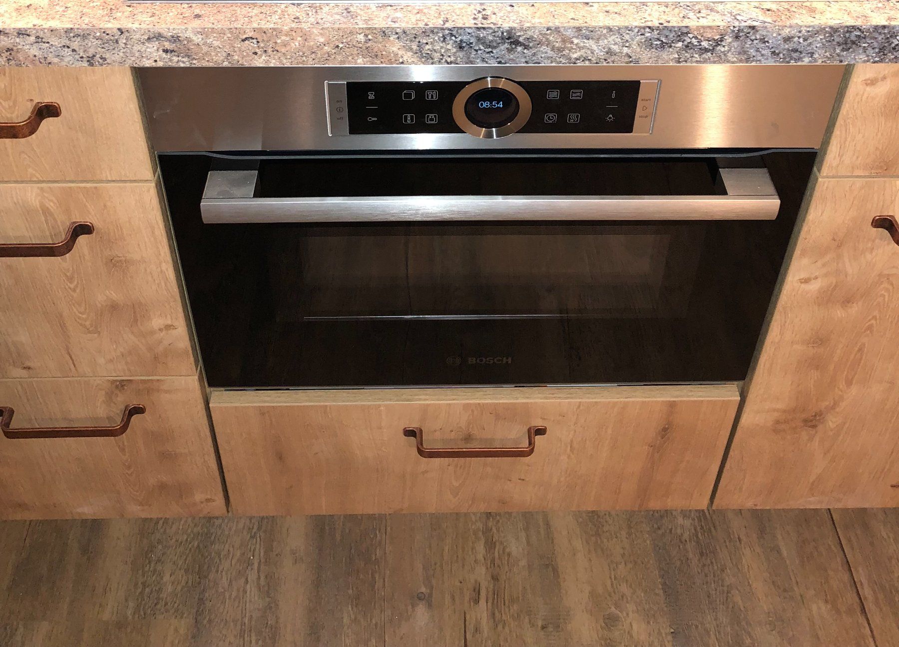Bosch Forni: BOSCH Serie 8 Einbau-Backofen mit Mikrowelle – Usato da Ibach venduto da Mycroft 4
