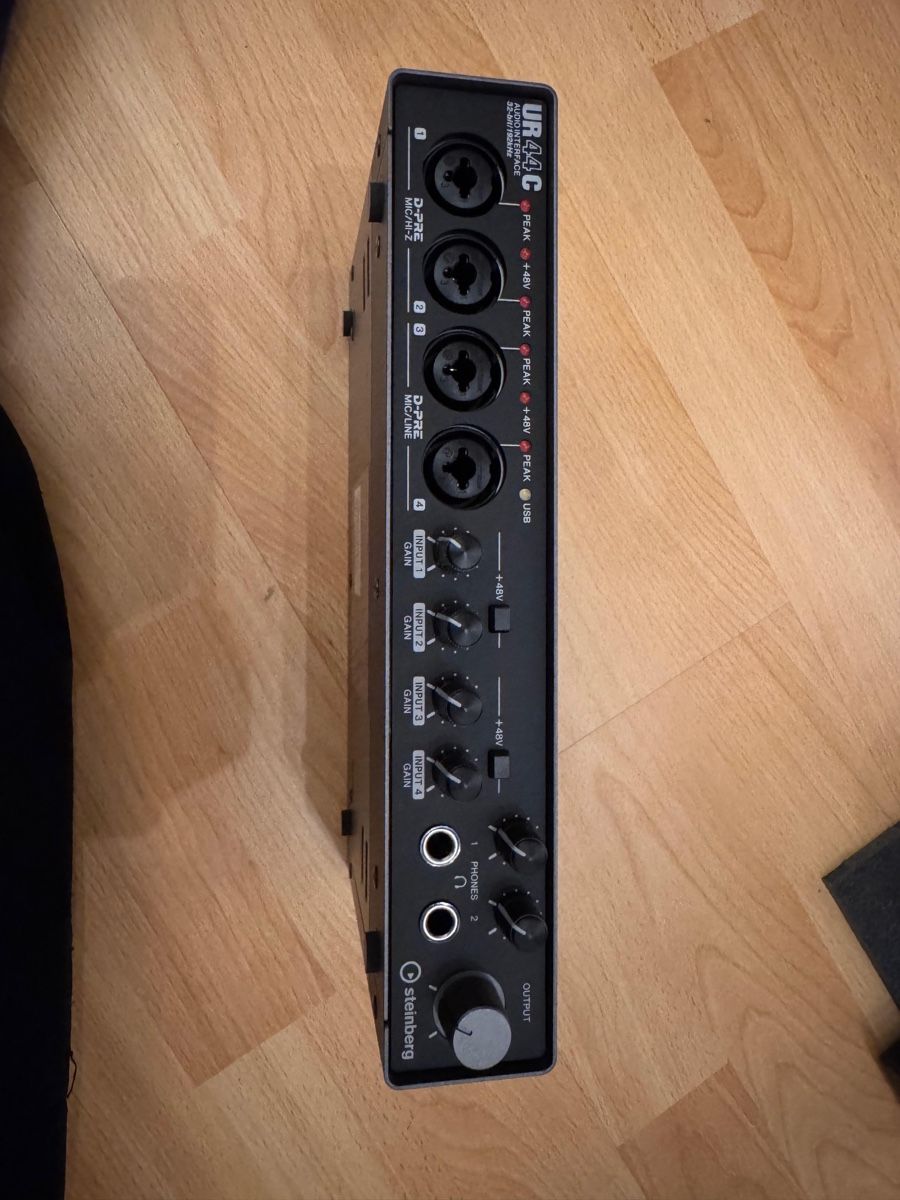 Steinberg Enregistreurs: Steinberg USB Audio Interface UR44 – D'occasion à Böckten par Nlati 4