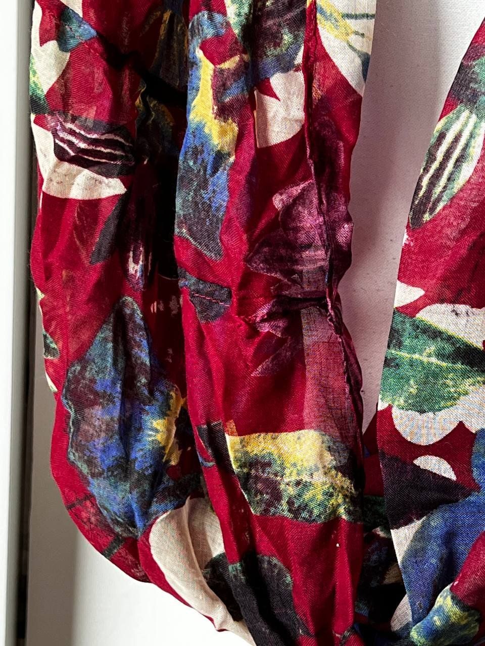 Foulard & Sciarpe: Schal Neuer – Nuovo e nell'imballaggio originale da Riehen venduto da ann_76jw 6