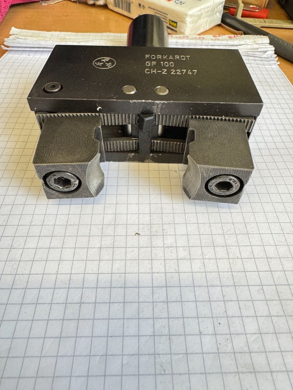 Greifer: VDI30 Stangengreifer / Materialgreifer – Gebraucht aus Magden von Fmtech 1