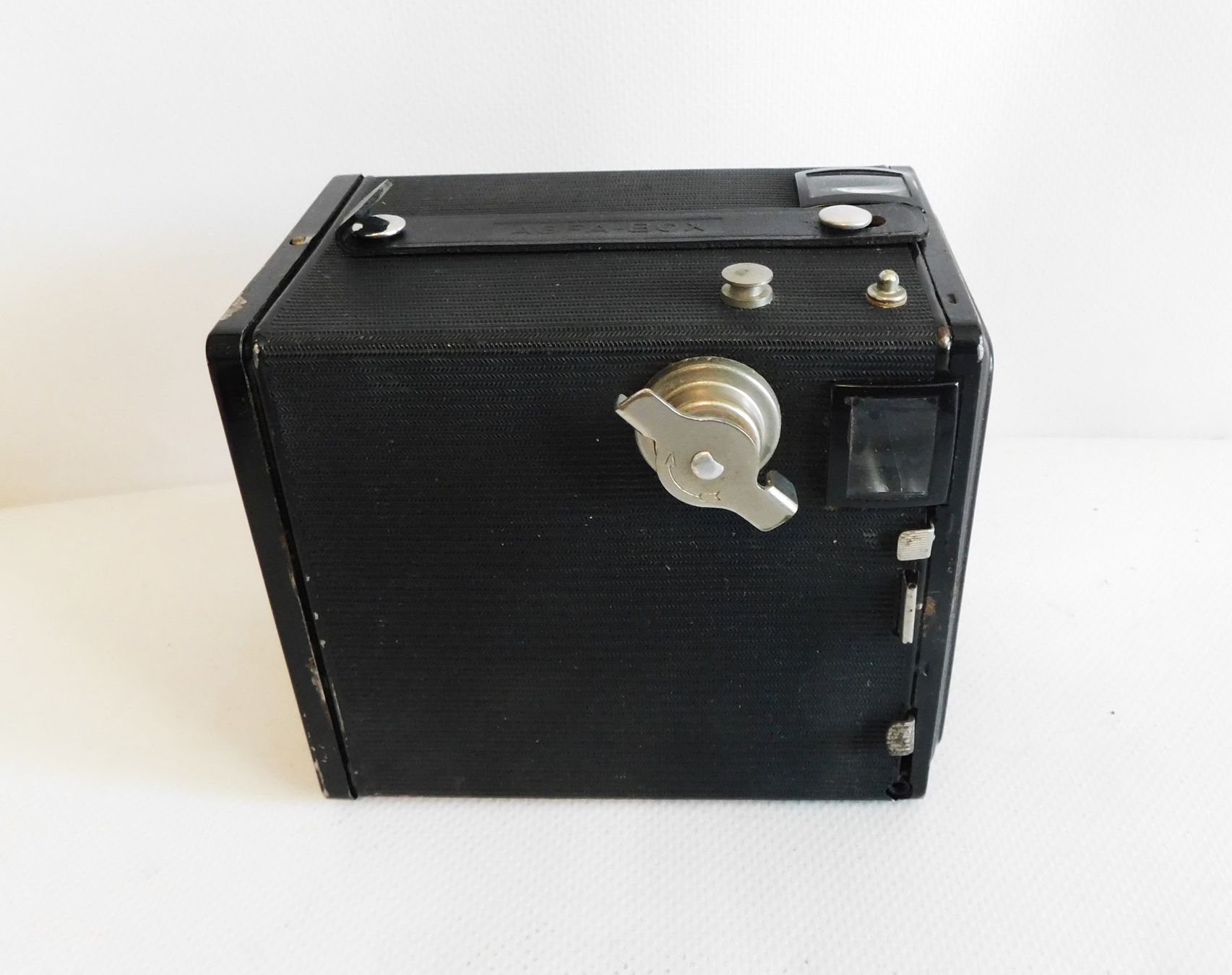 Agfa Kamera: Boxkamera Agfa Synchro Box 1930er – Gebraucht aus Emmenbrücke von Ulisse-22 1