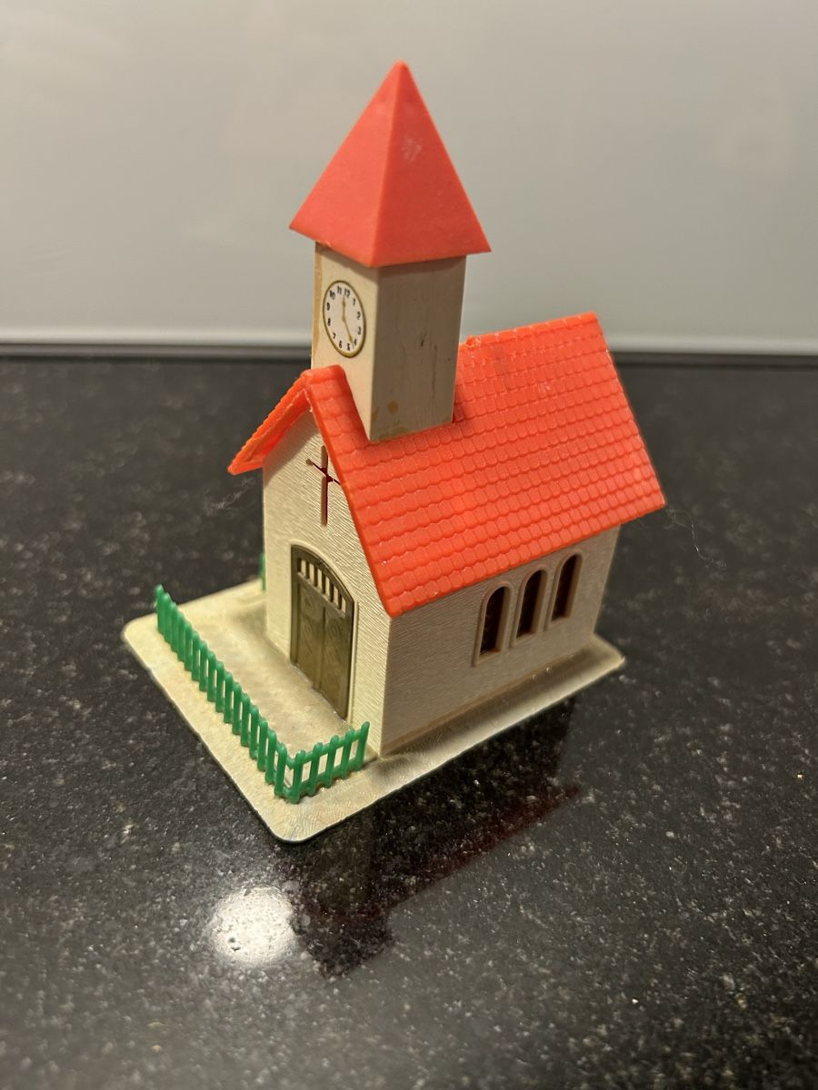 Faller Kit di modellismo & Modellini statici: Kirche / Chiesa per modellismo – Usato da Tenero venduto da Laura-Pedu 1