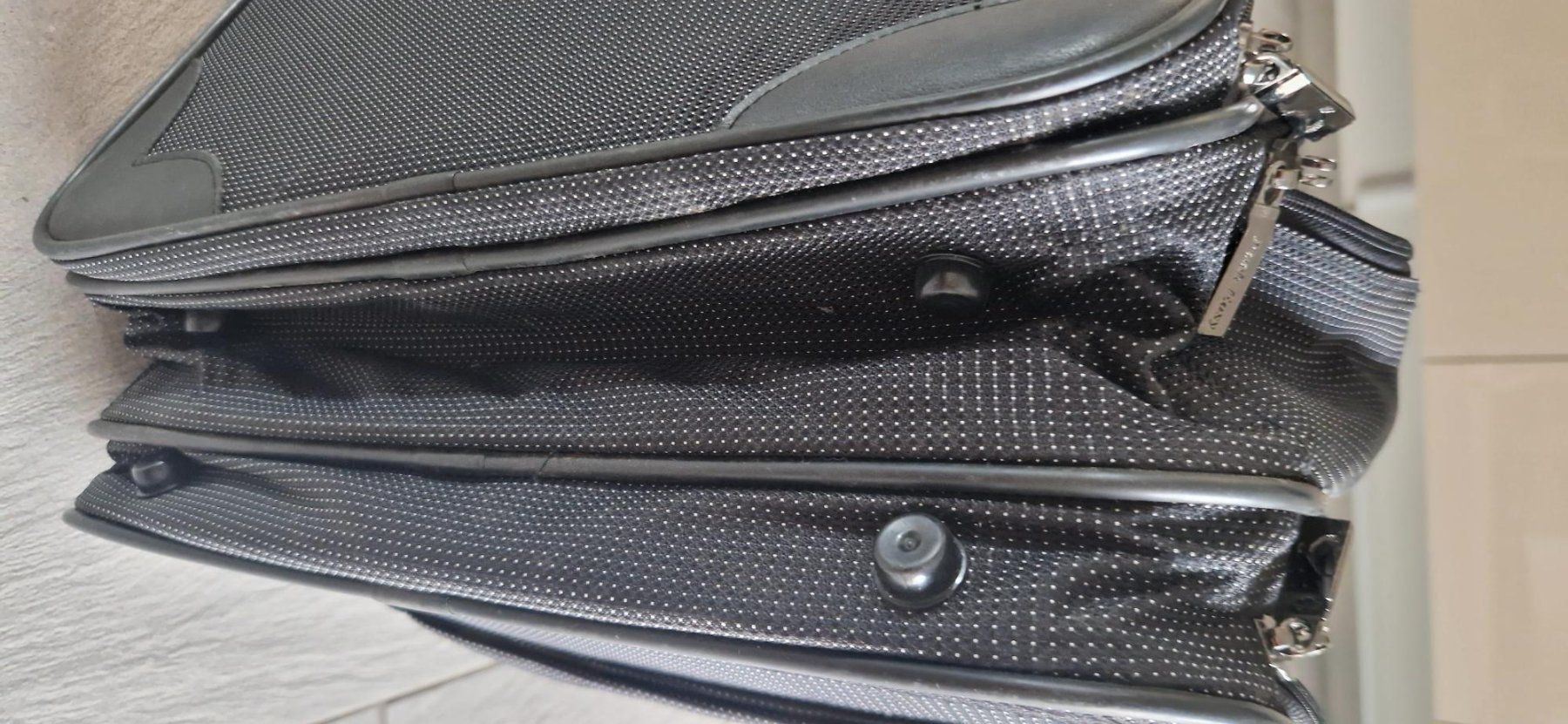 Valises de voyage: Beauty Case der Firma Pack Easy – D'occasion à Neuenkirch par grisuleon1 6