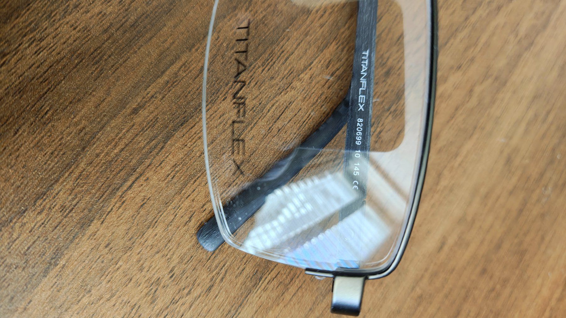 Escada Occhiali & Lenti: TITANFLEX Brille 820699 matt schwarz / Neu – Usato da Bäch SZ venduto da isale_ibuy 2