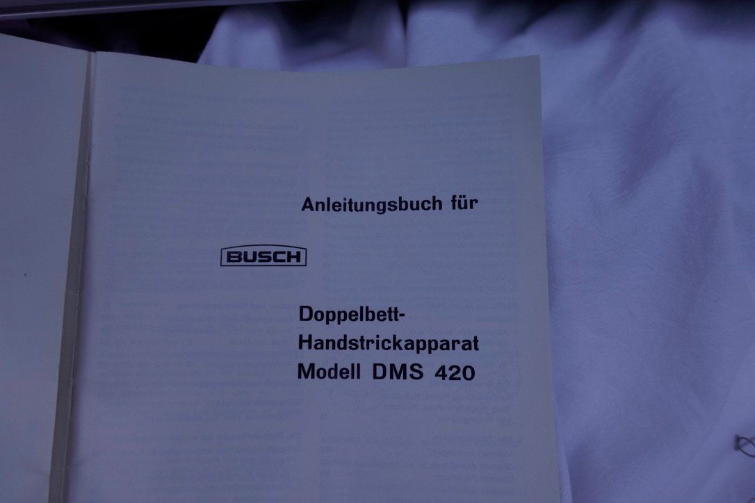 Tutte le macchine: Busch Strickmaschine – Usato da Chur venduto da JennyAlexander 3