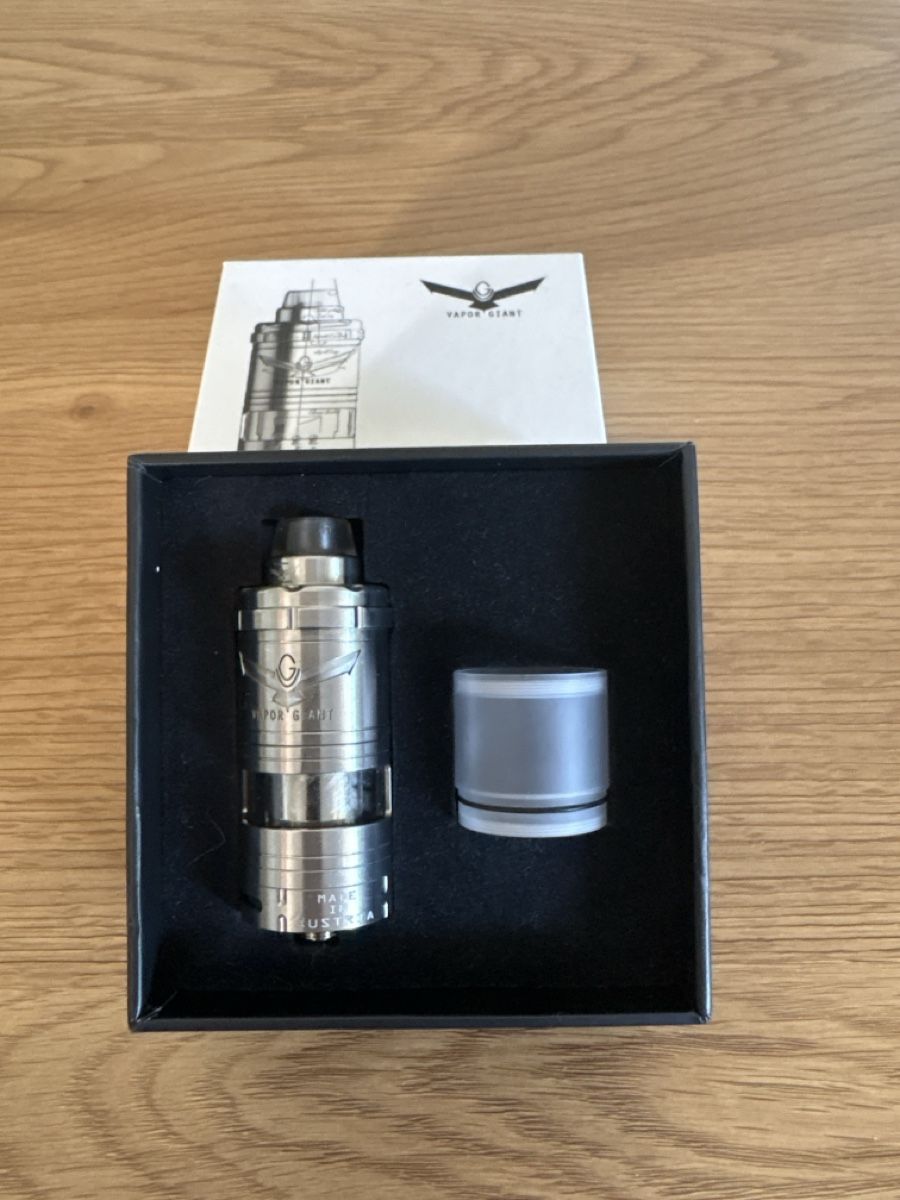 Vapor Giant Altri Prodotti per fumatori: Vapor Giant v6m – Usato da Gordola venduto da Fausto85