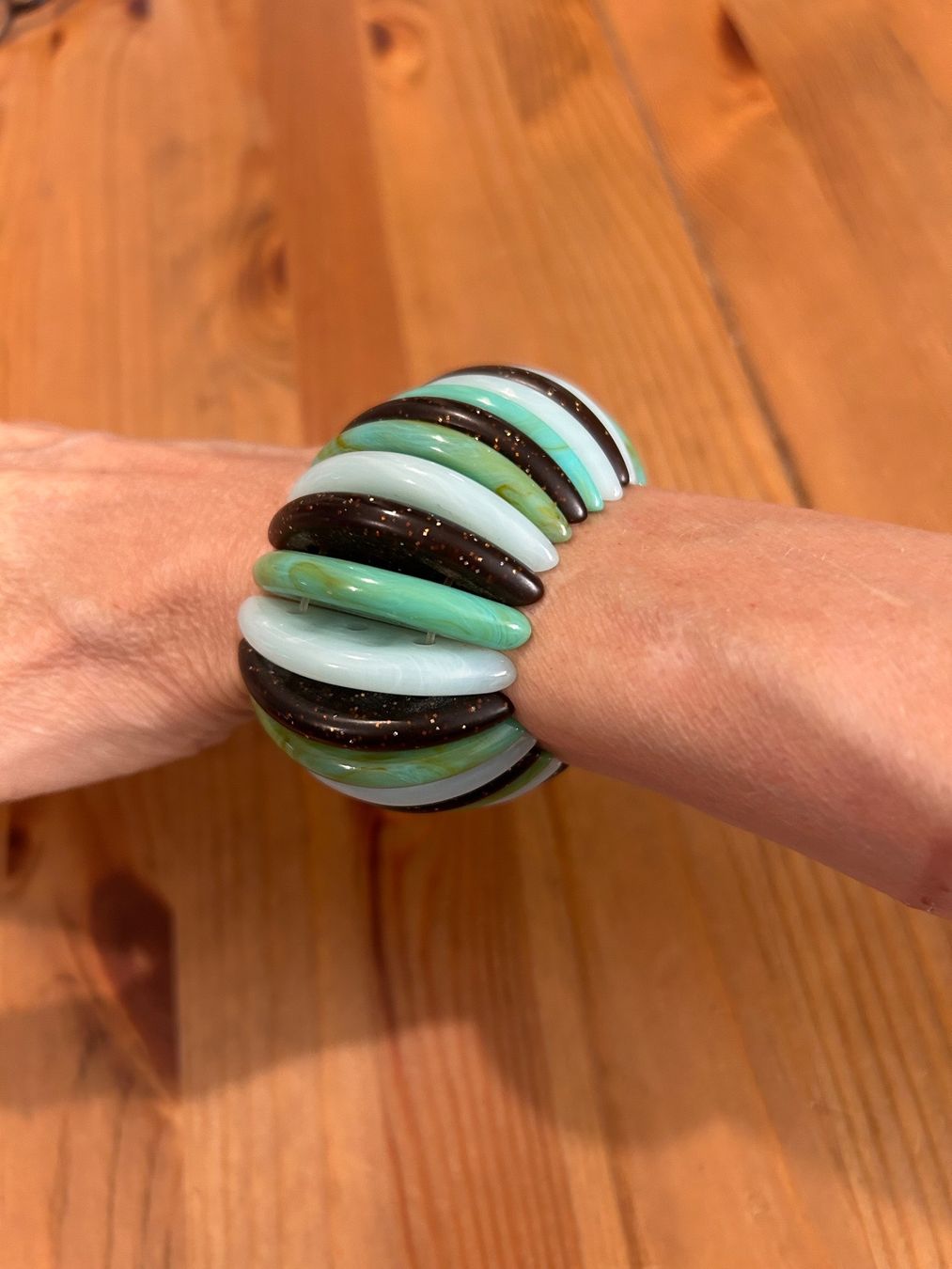 Armbänder & -reifen: Bracelet – Gebraucht aus Lausanne von naranjo